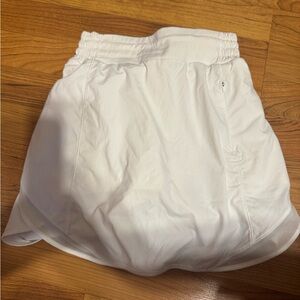 Lululemon hotty hot skirt size 2